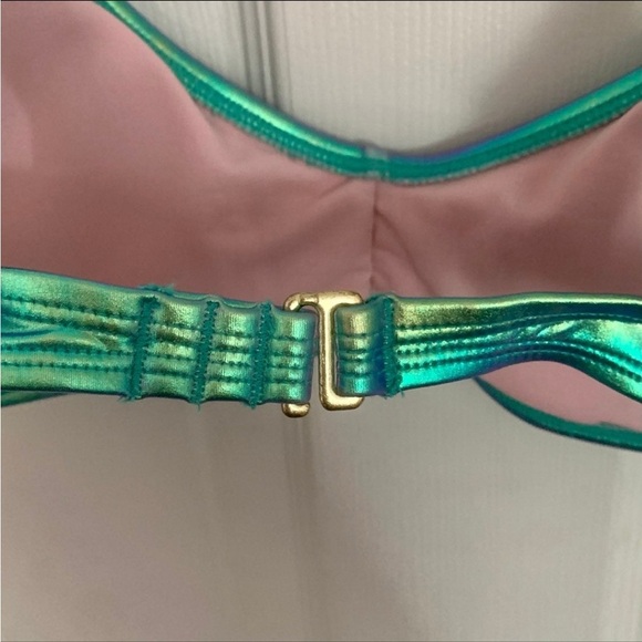 Xhilaration Women’s Bikini Top Mermaid Green Scoop Neck Medium Shimmer Swimsuit - Picture 5 of 6